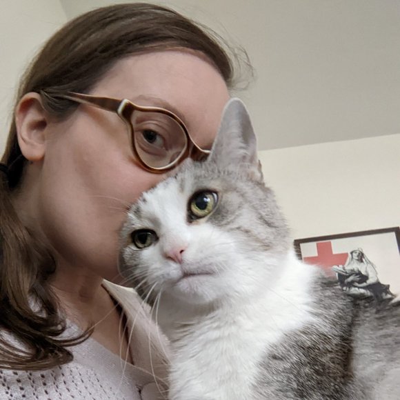 Meet your Posher, Jennifer - Picture 2 of 2